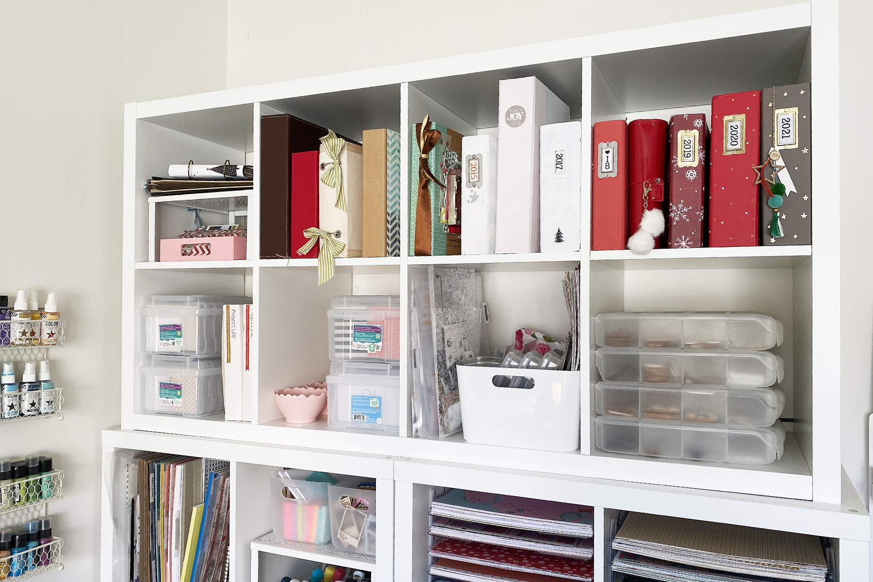 December Daily 2021 Embellishing The Cover | Ali Edwards 10x8 Album